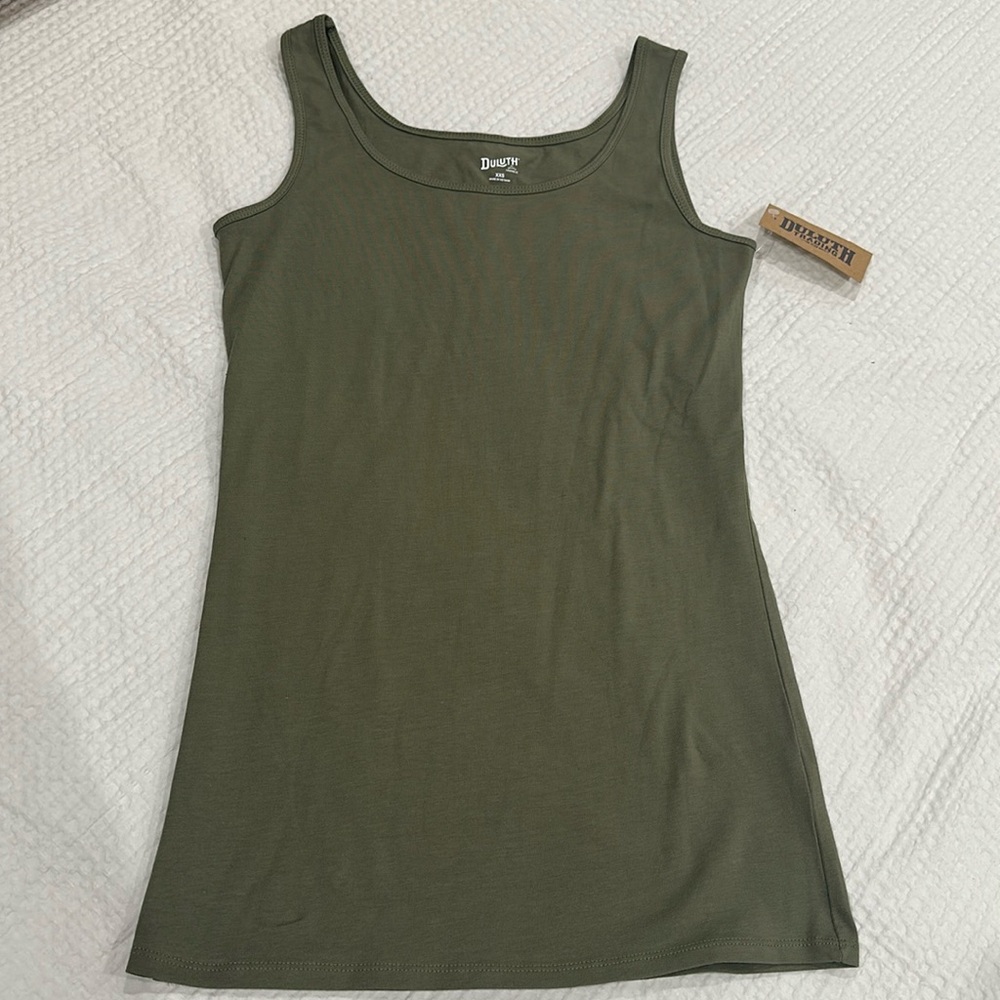 Duluth Trading Co tank top